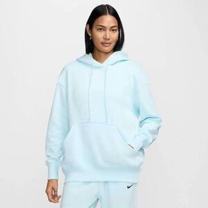 nike club fleece hoodie